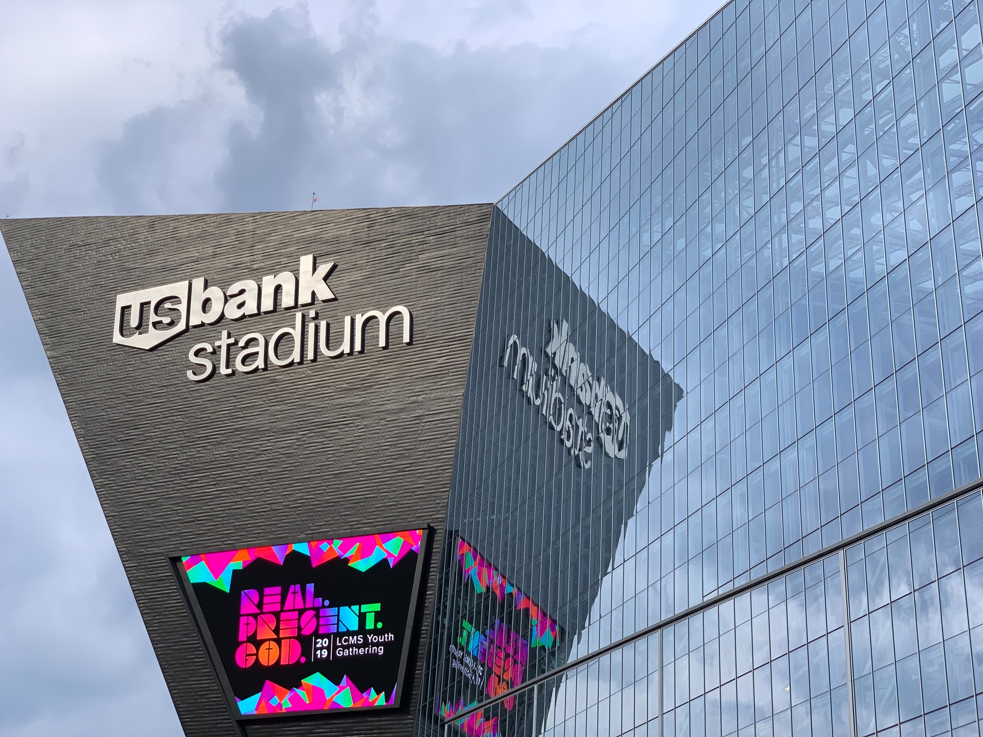 Hotel Near US Bank Stadium 0.6 Miles The Marquette Hotel